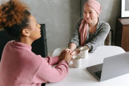Vivre mieux face aux défis du cancer avance