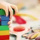 Les jouets en bois Montessori sont-ils adaptés aux enfants de tous les âges ?